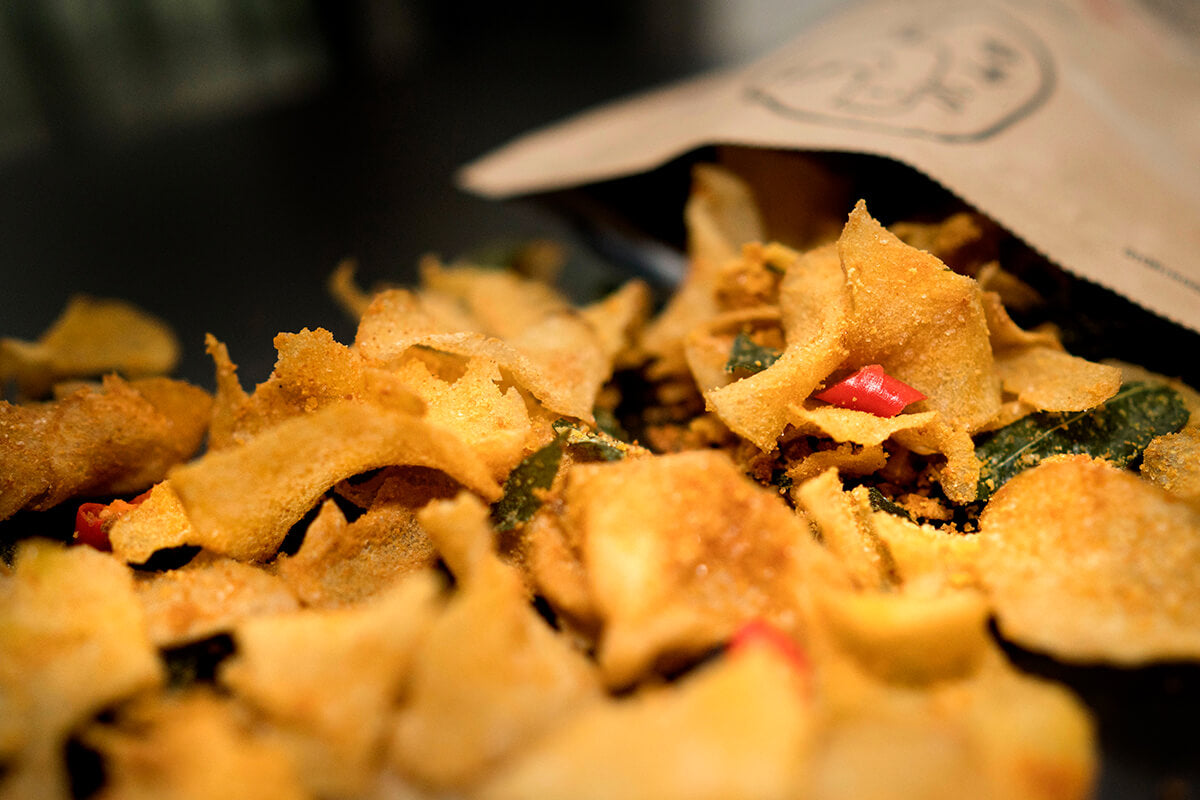 Why snack on potato chips when you can eat them for a living like this guy